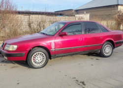 Audi 100 1993 года