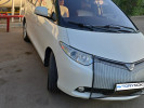 Toyota Estima 2006 года