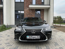 Lexus ES 2022 года