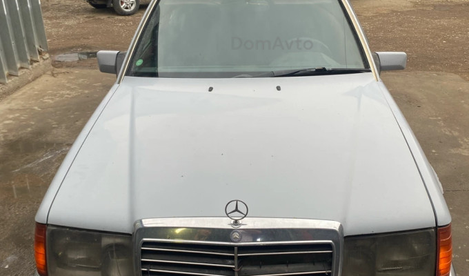 Mercedes-Benz E-Класс 1991 года