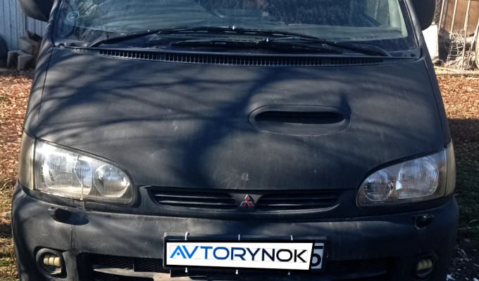 Mitsubishi Delica 1994 года