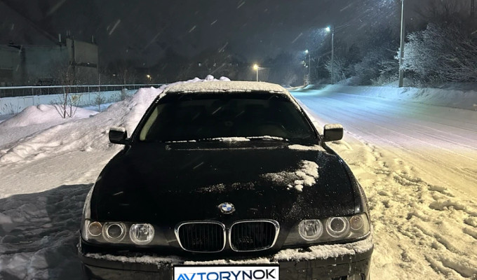 BMW 5 серия 1999 года
