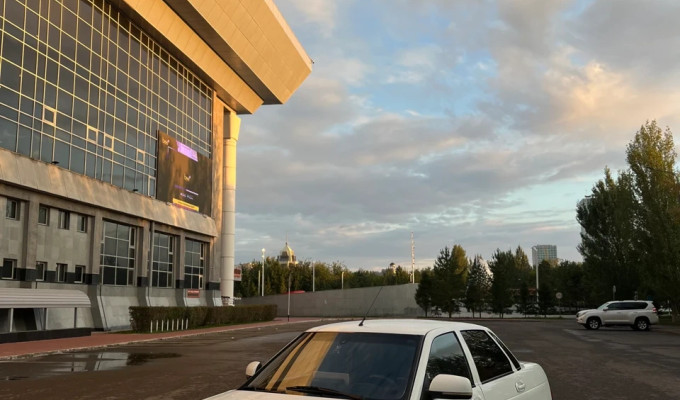 ВАЗ (Lada) Priora 2013 года