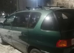 Toyota Picnic 1999 года