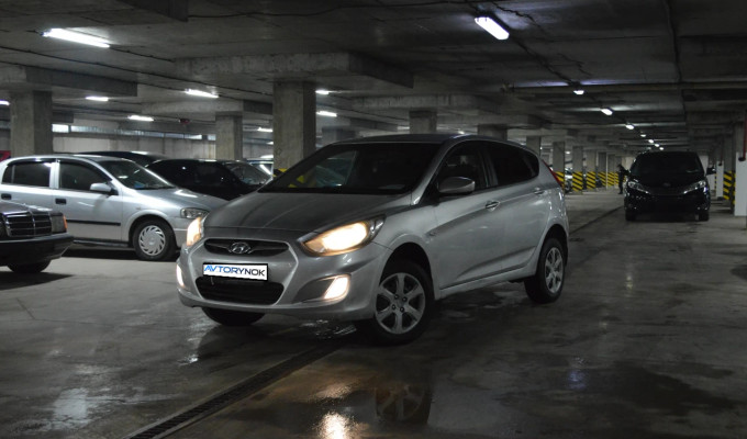 Hyundai Accent 2014 года