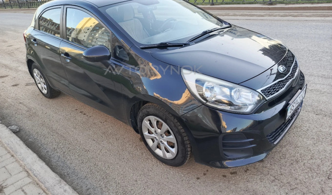 Kia Rio 2015 года