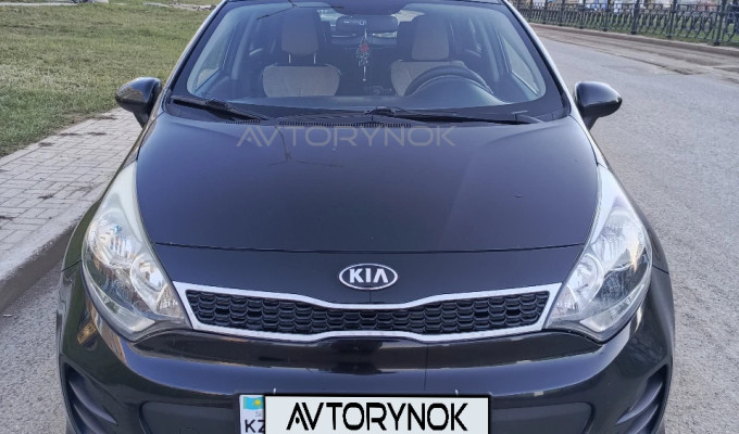 Kia Rio 2015 года