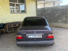 Mercedes-Benz E-Класс 1993 года