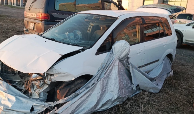 Mazda Premacy 2000 года