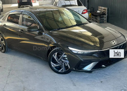 Hyundai Elantra 2024 года
