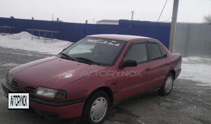 Nissan Primera 1995 года