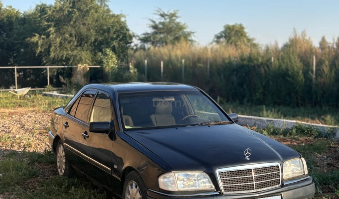 Mercedes-Benz C-Класс 1994 года
