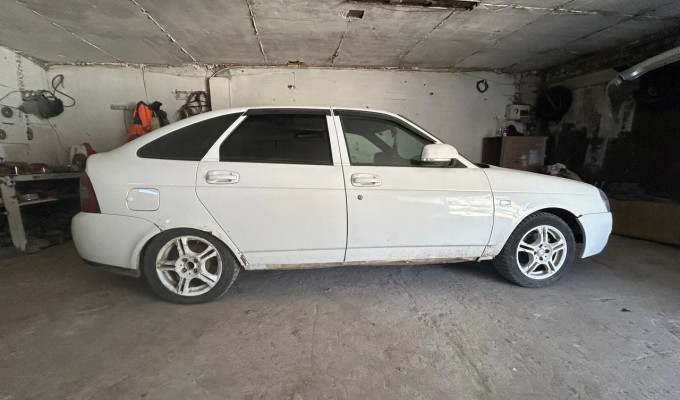 ВАЗ (Lada) Priora 2013 года