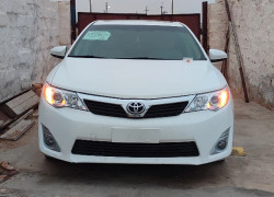 Toyota Camry 2012 года