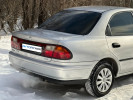 Mazda 323 1997 года