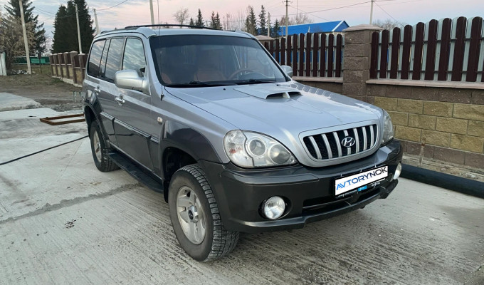 Hyundai Terracan 2002 года