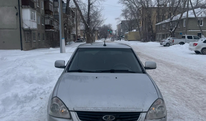 ВАЗ (Lada) Priora 2013 года