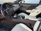 Lexus ES 2019 года