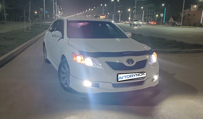 Toyota Camry 2007 года