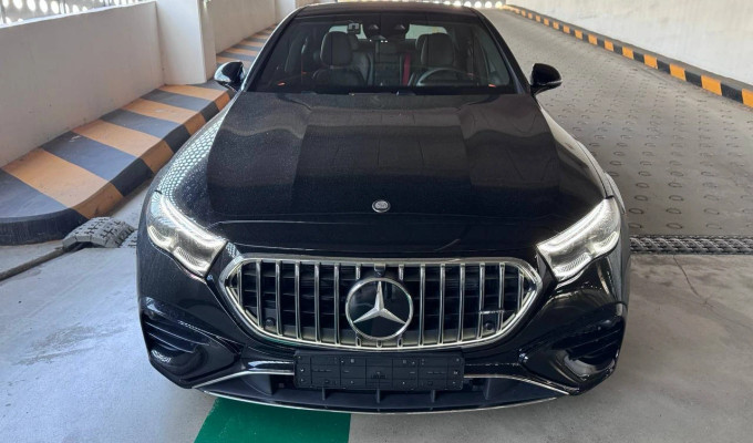 Mercedes-Benz E-Класс 2025 года