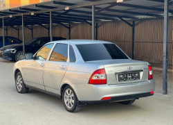 ВАЗ (Lada) Priora 2014 года