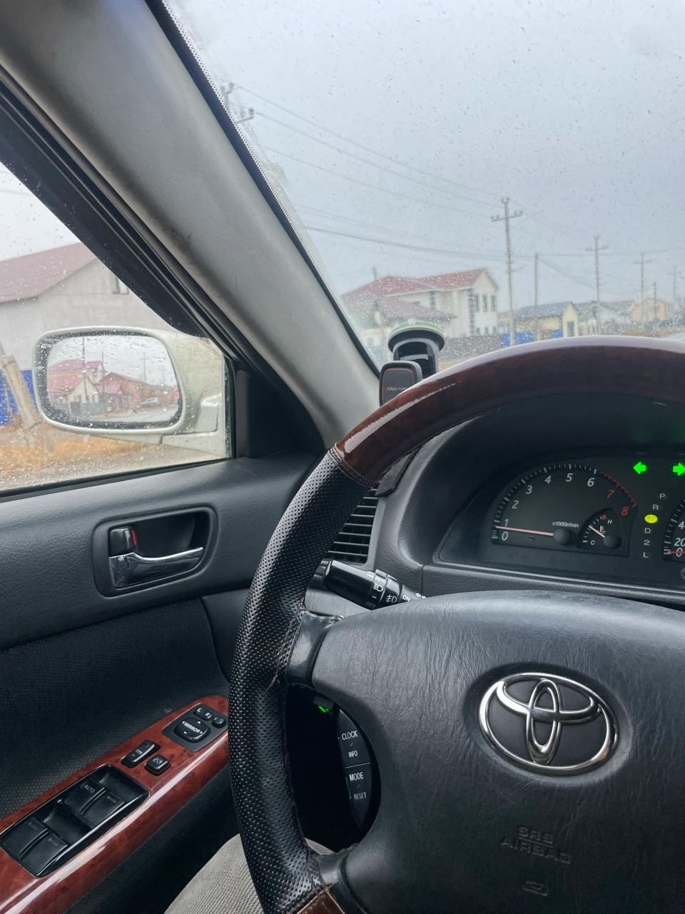 Toyota Camry, 2004