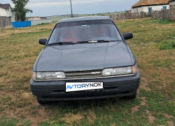 Mazda 626 1992 года