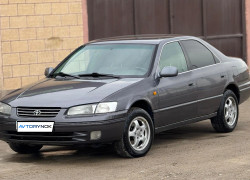 Toyota Camry 1996 года