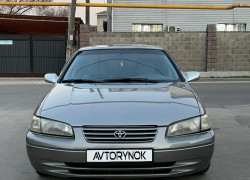 Toyota Camry 1997 года