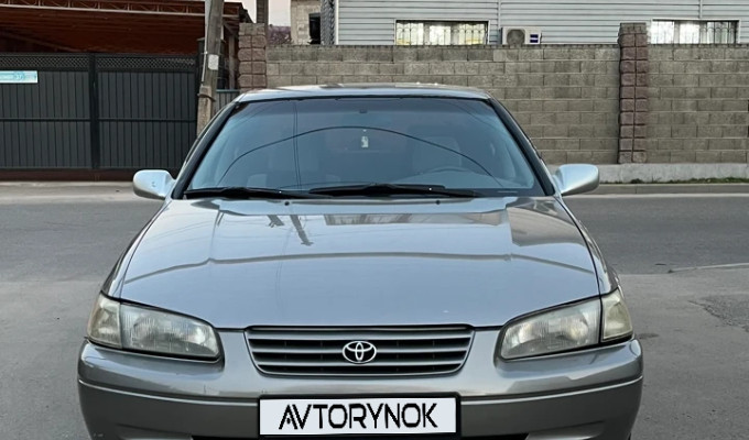 Toyota Camry 1997 года