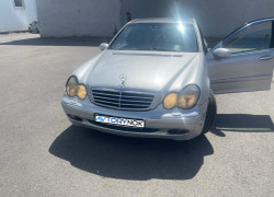 Mercedes-Benz C-Класс 2001 года