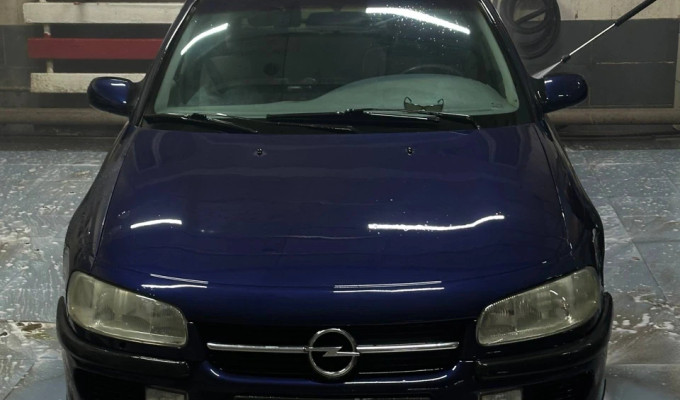 Opel Omega 1994 года