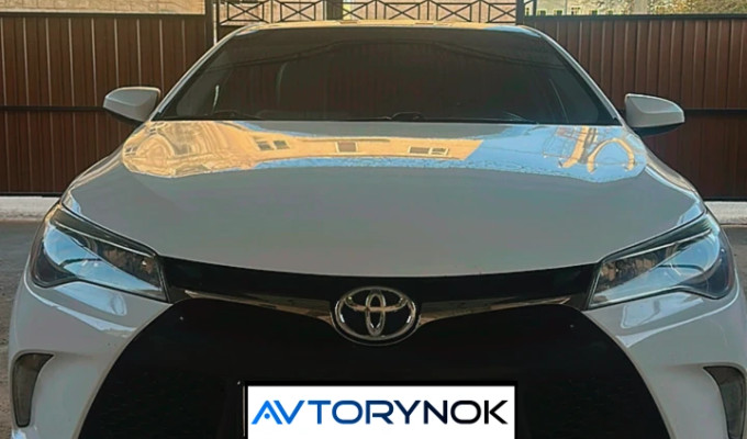 Toyota Camry 2017 года