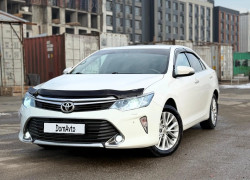 Toyota Camry 2015 года