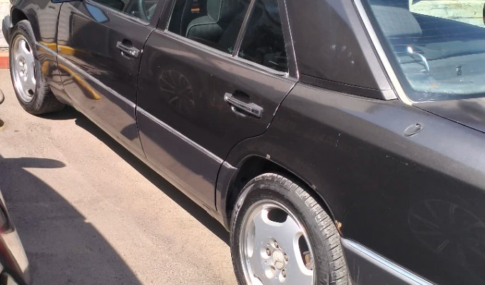Mercedes-Benz E-Класс 1991 года