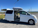 Toyota Alphard 2004 года
