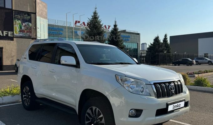 Toyota Land Cruiser Prado 2011 года