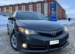 Toyota Camry 2013 года