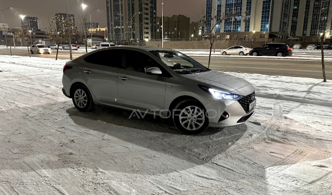 Hyundai Accent 2021 года