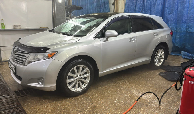 Toyota Venza 2011 года