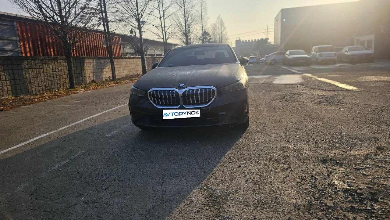 BMW 5 Series, 2024
