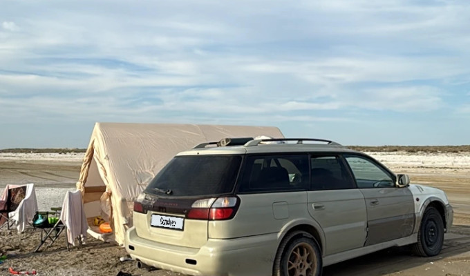 Subaru Outback 2001 года