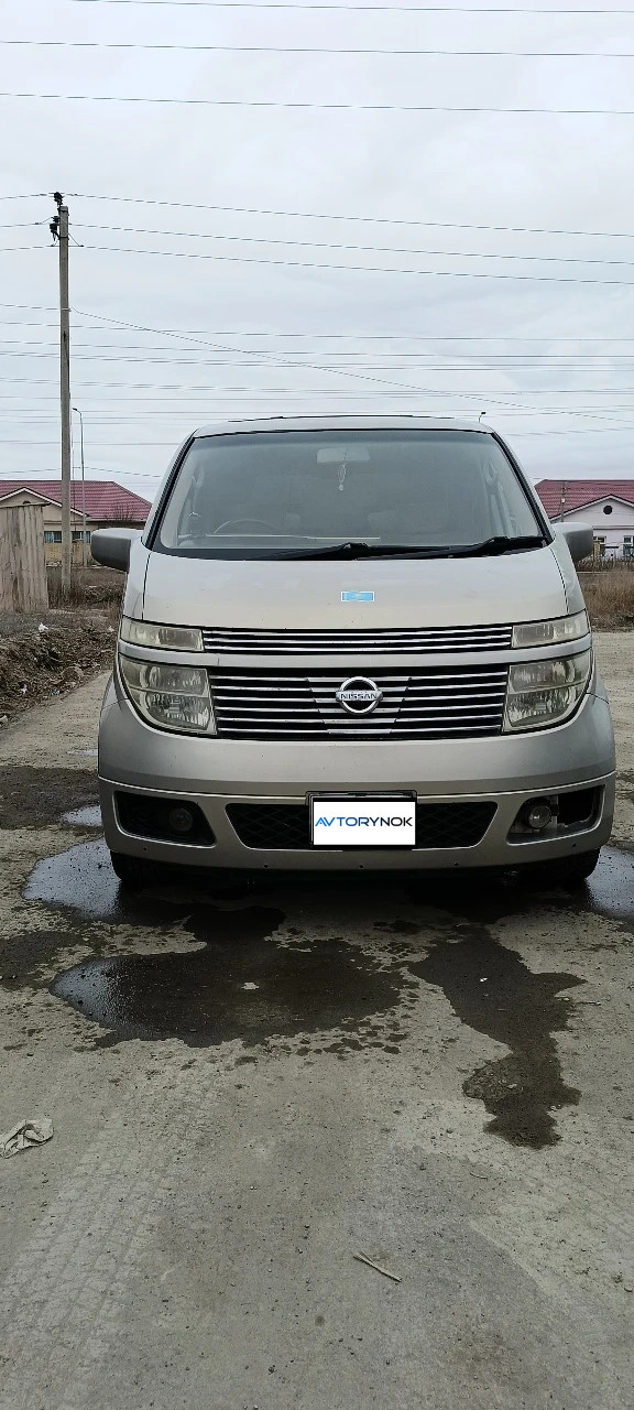 Nissan Elgrand, 2003