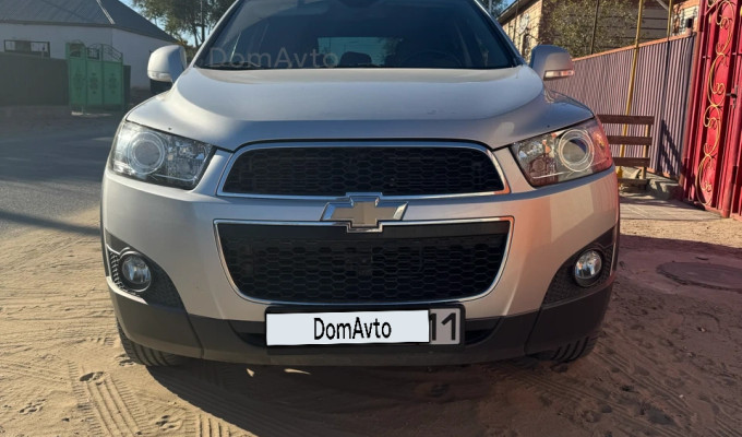 Chevrolet Captiva 2013 года