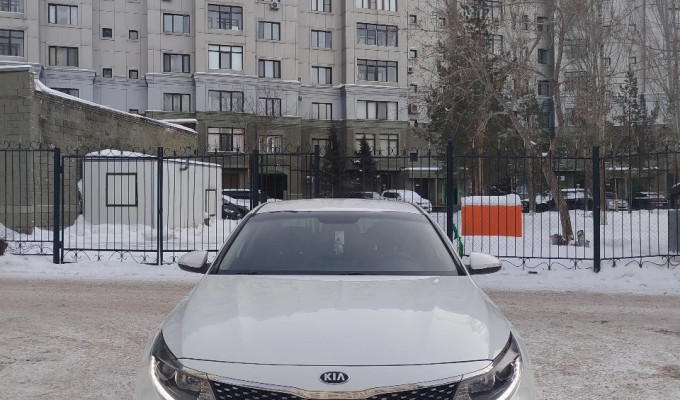 Kia K5 2016 года