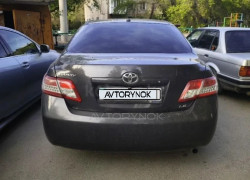 Toyota Camry 2011 года