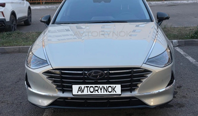 Hyundai Sonata 2023 года