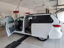 Toyota Sienna 2014 года