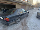 BMW 5 серия 1993 года