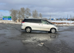 Toyota Estima 2007 года